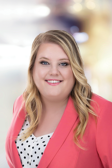 Portrait of Victoria Northrop, REALTOR® | NRLUX.
